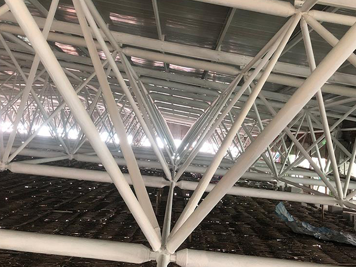 泊头大型螺栓球网架施工厂家