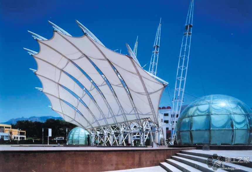 泊头车棚膜结构网架